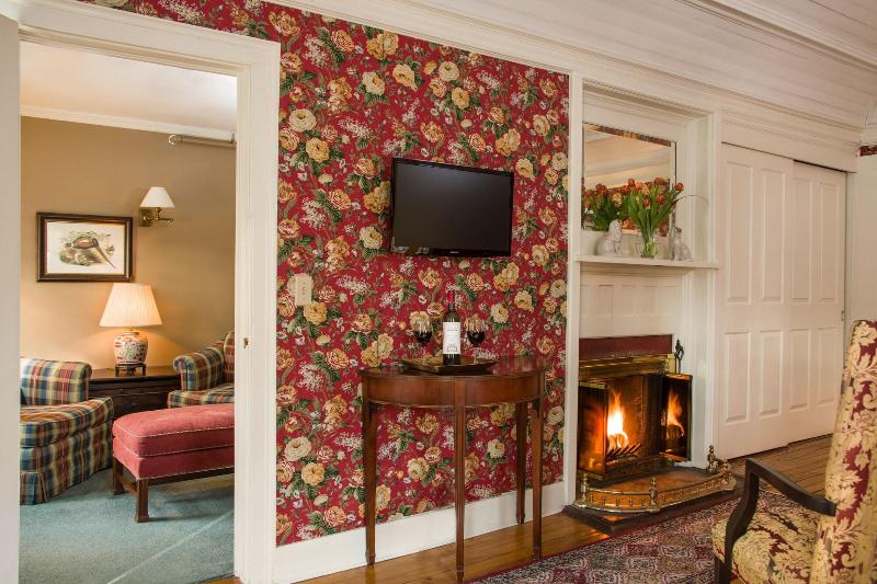 The Inn At Ormsby Hill image
