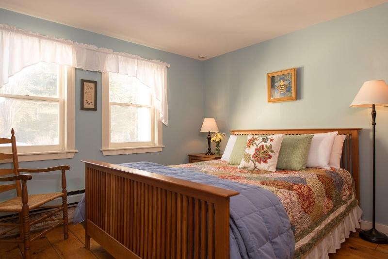 Golden Stage Inn Bed And Breakfast image