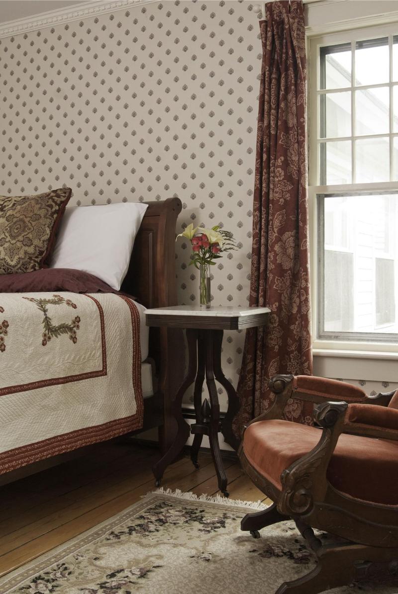 Golden Stage Inn Bed And Breakfast image