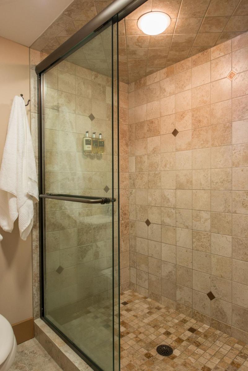 Golden Stage Inn Bed And Breakfast image