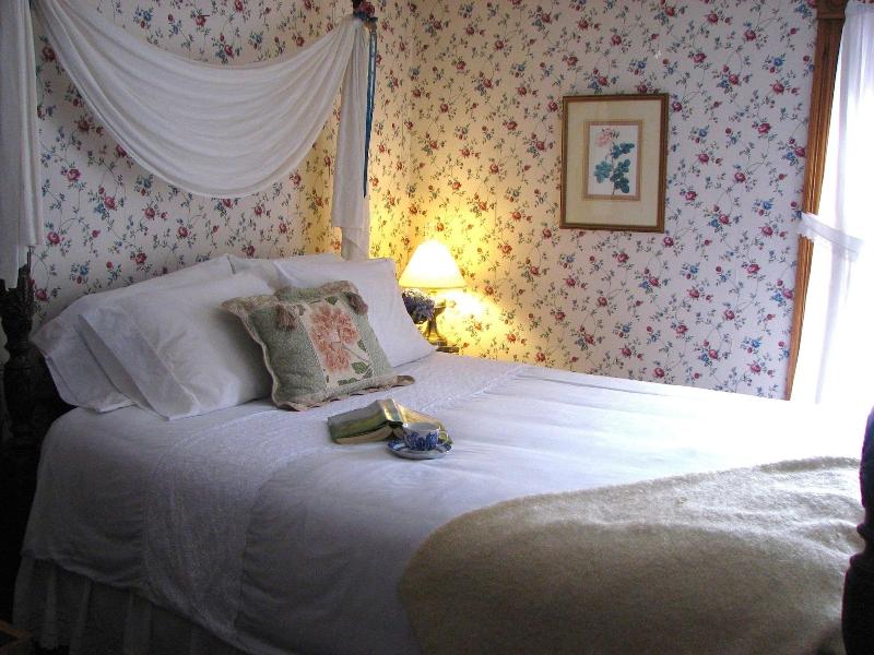 Rose Arbour Bed & Breakfast image