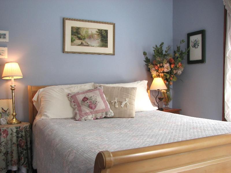Rose Arbour Bed & Breakfast image