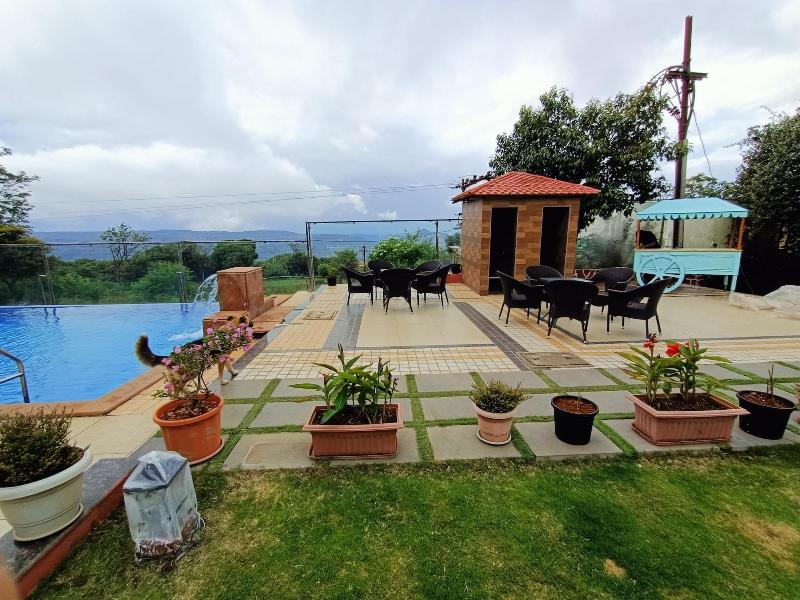 Bliss County Resort image