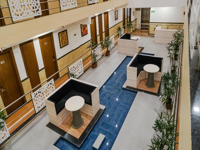 Siesta Navi Mumbai image