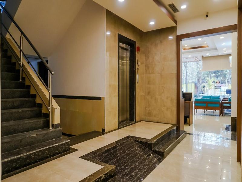 Siesta Navi Mumbai image