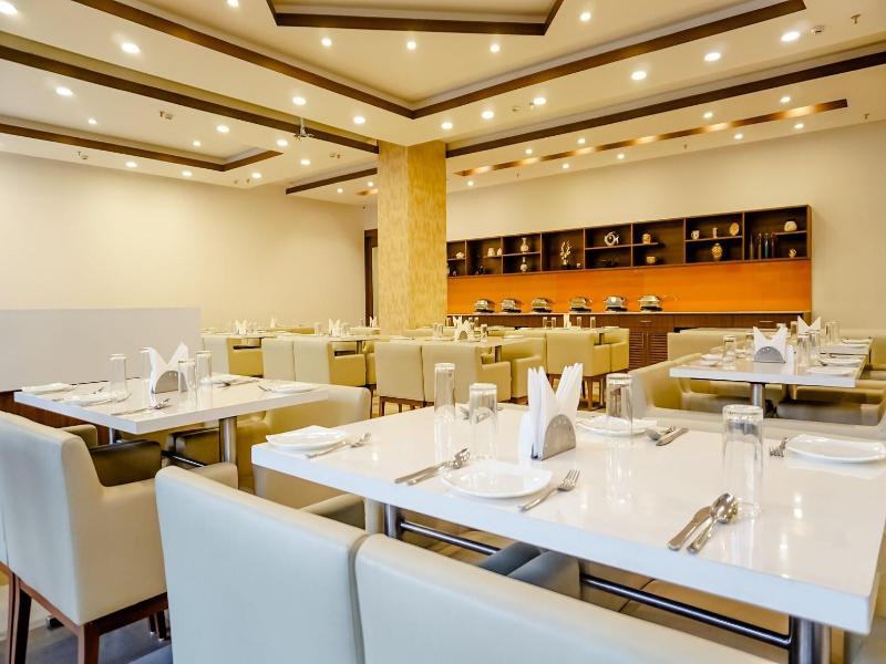 Siesta Navi Mumbai image