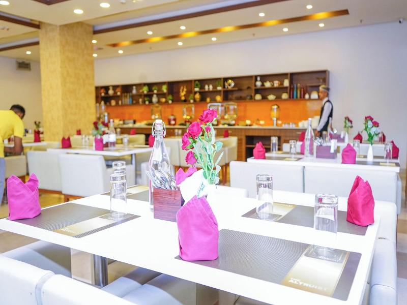 Siesta Navi Mumbai image