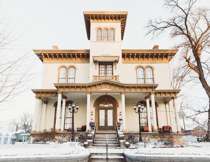 The Pepin Mansion Historic B&B — general view