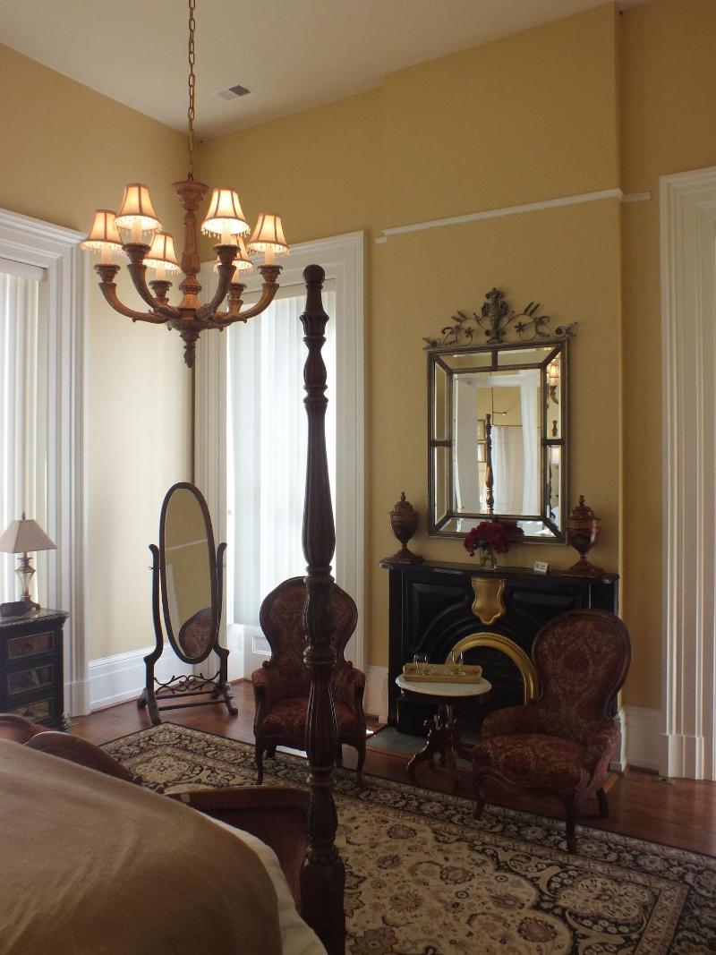 The Pepin Mansion Historic B&B image