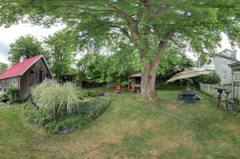 Lily Garden Bed And Breakfast image