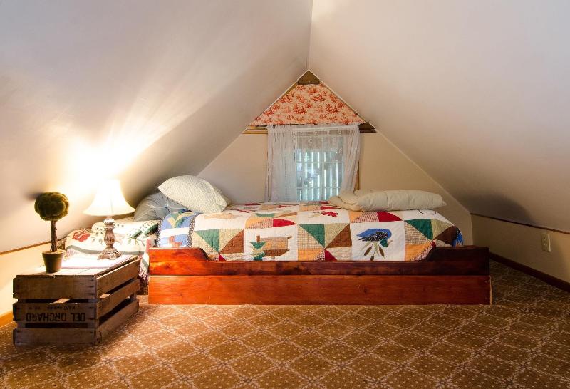 Lily Garden Bed And Breakfast image