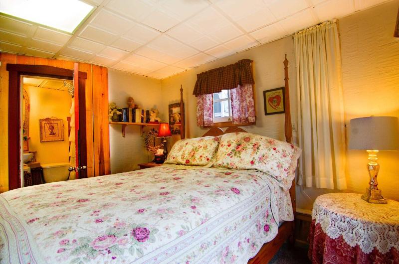 Lily Garden Bed And Breakfast image