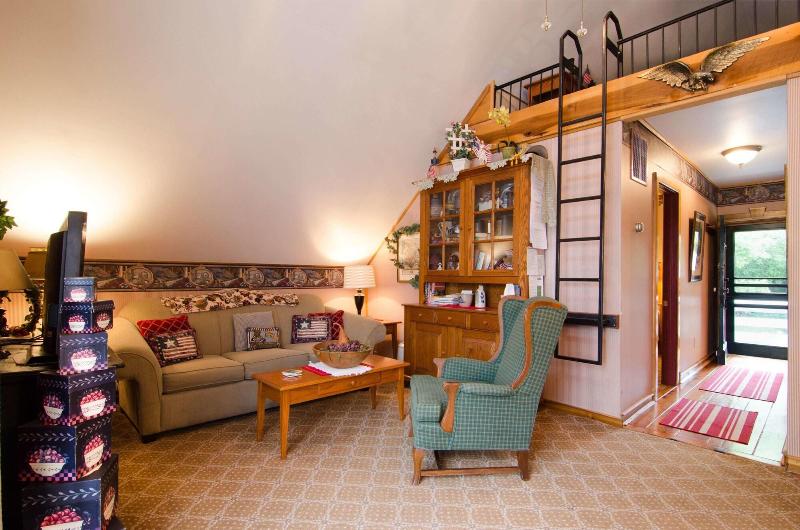 Lily Garden Bed And Breakfast image