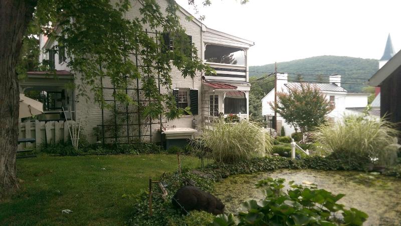 Lily Garden Bed And Breakfast image