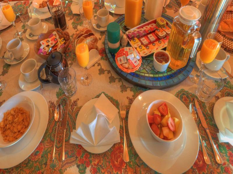 Maleny Tropical Retreat Balinese B&b image