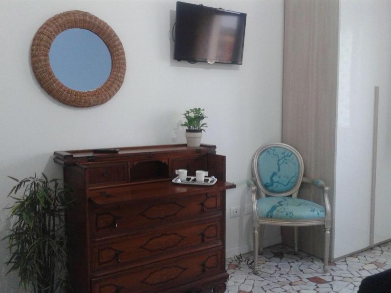 Il Cantuccio B&B - In Bologna (Historic Center) image