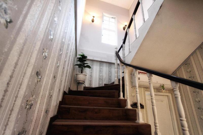 Omah Madam Bed & Breakfast image