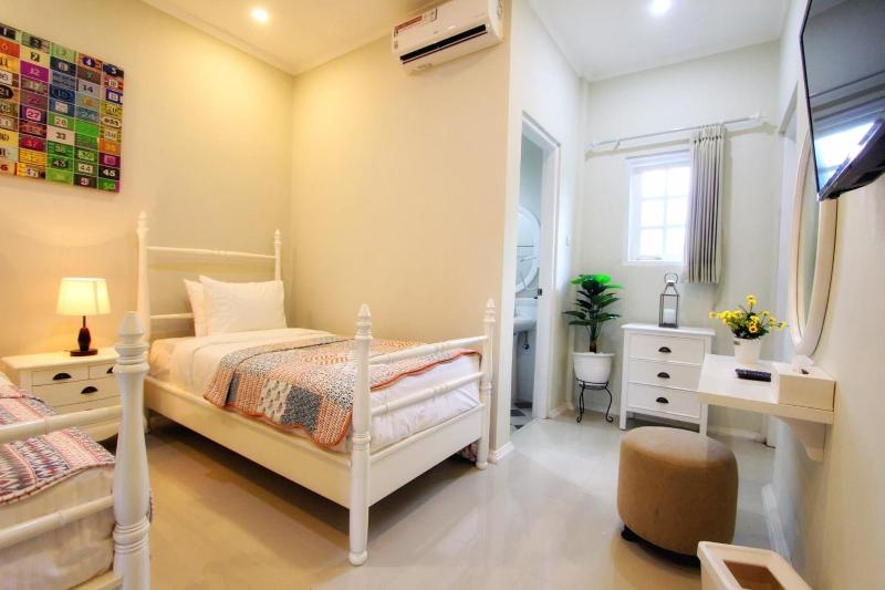 Omah Madam Bed & Breakfast image