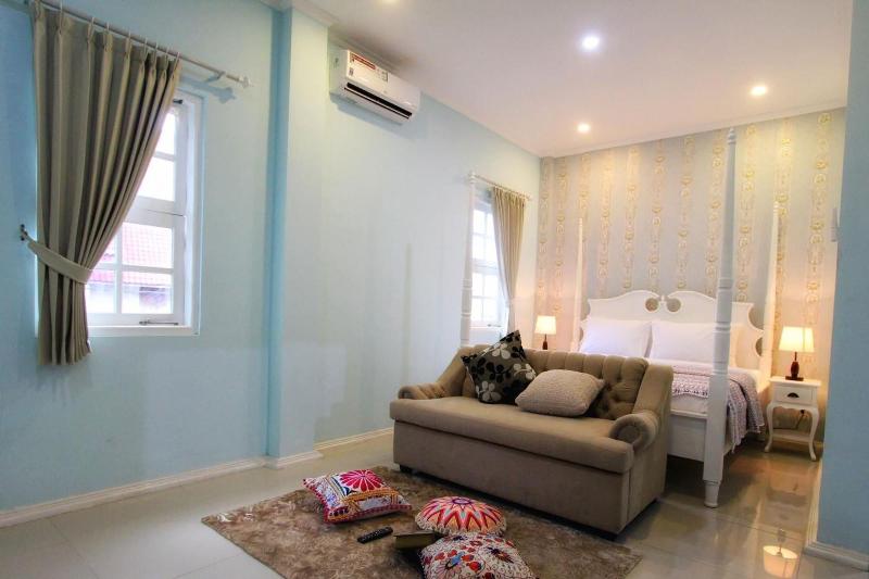 Omah Madam Bed & Breakfast image