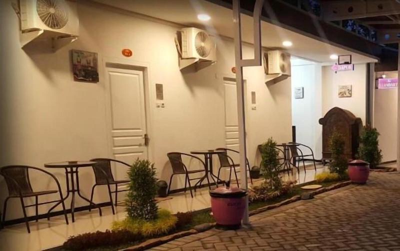 Sultan Guest House & Resto Tulungagung image