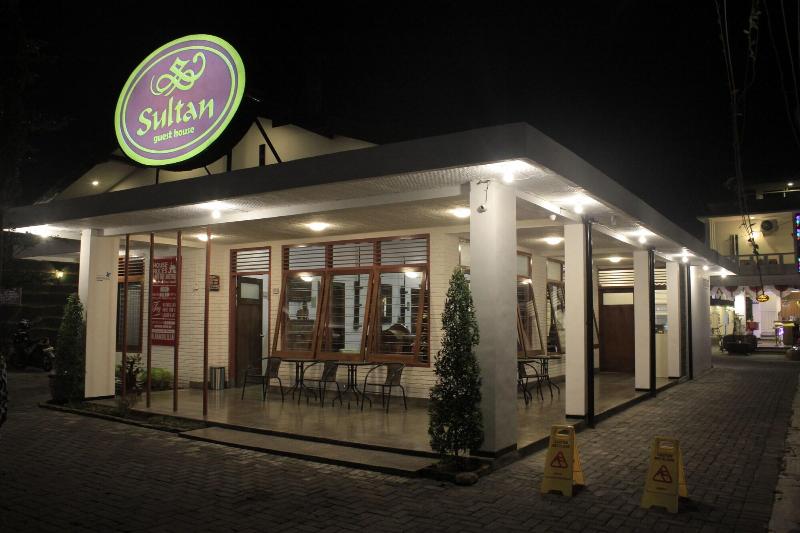 Sultan Guest House & Resto Tulungagung image