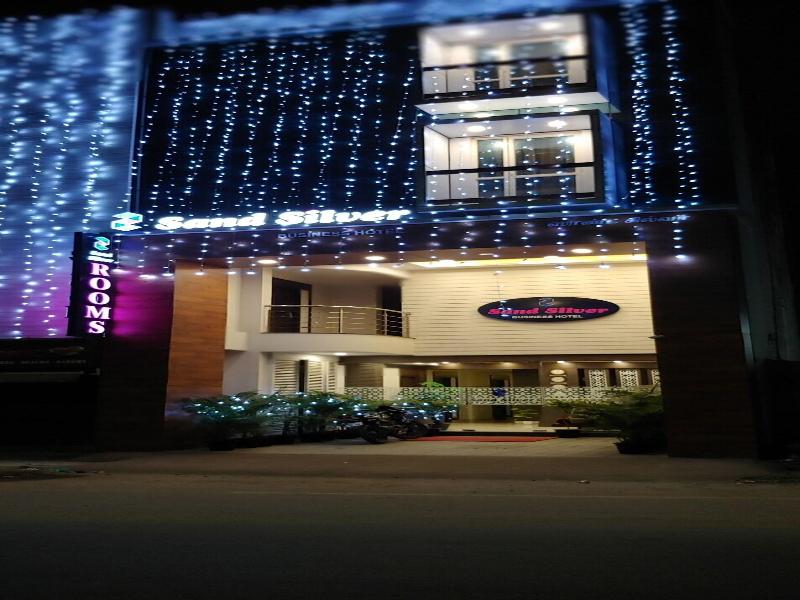 Sand Silver Business Hotel image