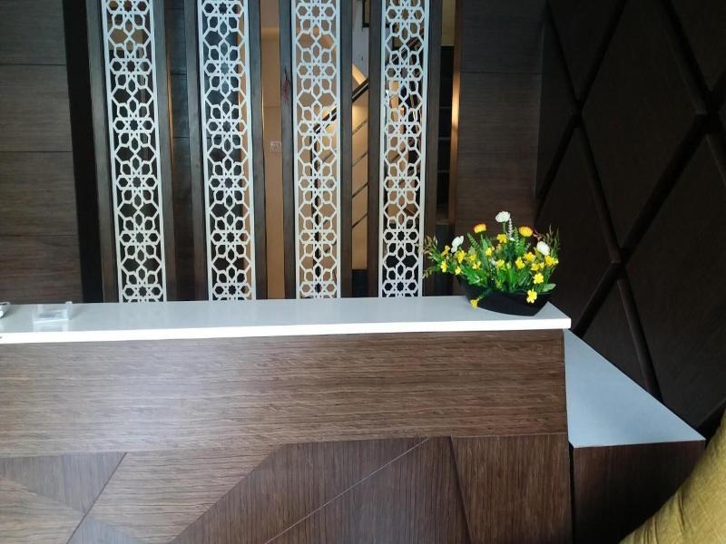 Sand Silver Business Hotel image
