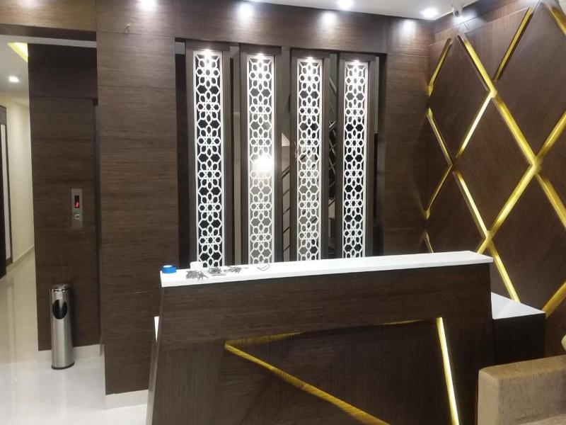 Sand Silver Business Hotel image