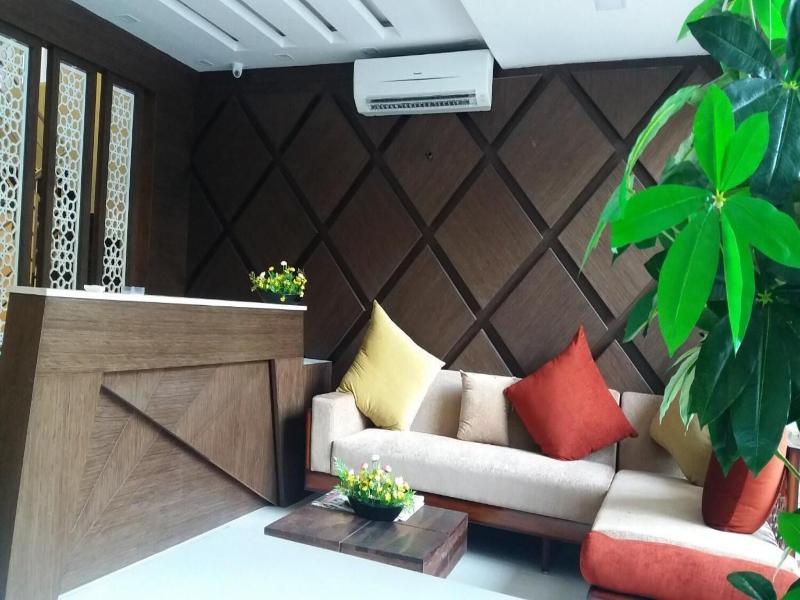 Sand Silver Business Hotel image