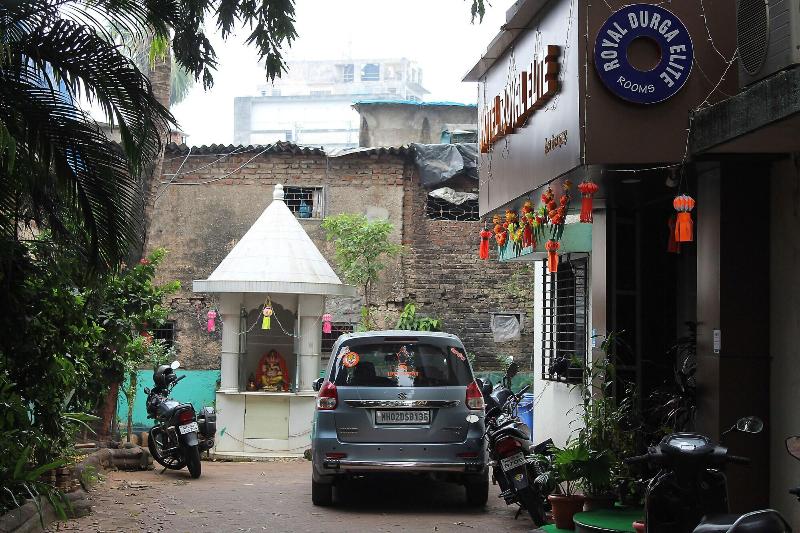 Hotel Royal Elite — exterior view