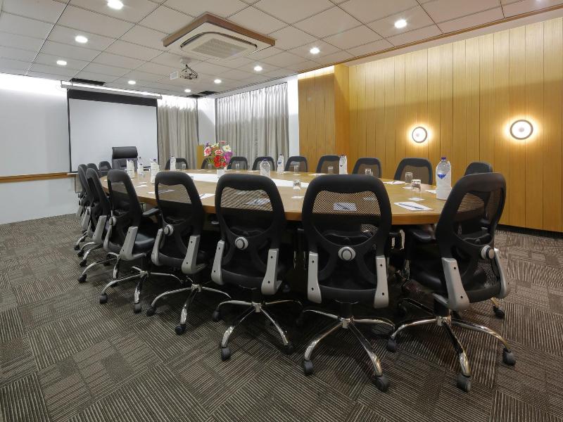 Hotel Pragati The Grand image