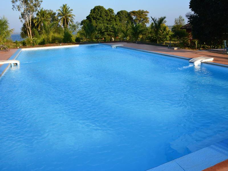 Red Earth Kabini