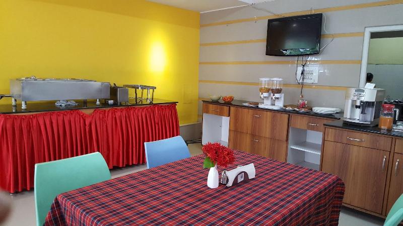 Maple Suites image