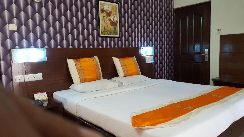 Maple Suites image