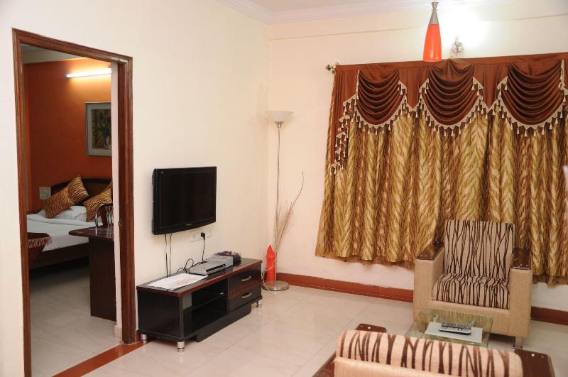 Maple Suites image