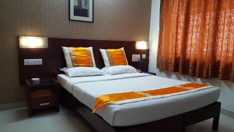 Maple Suites image