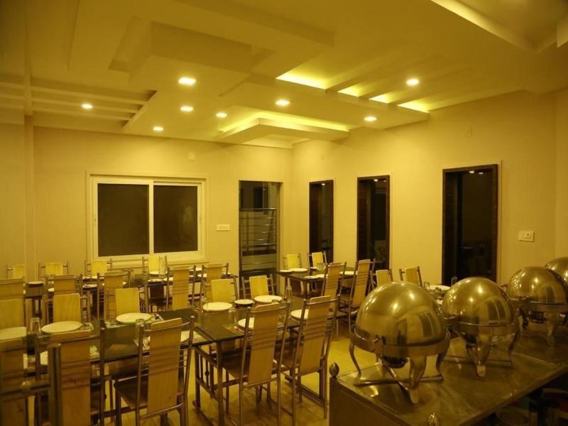 Oriental Grand