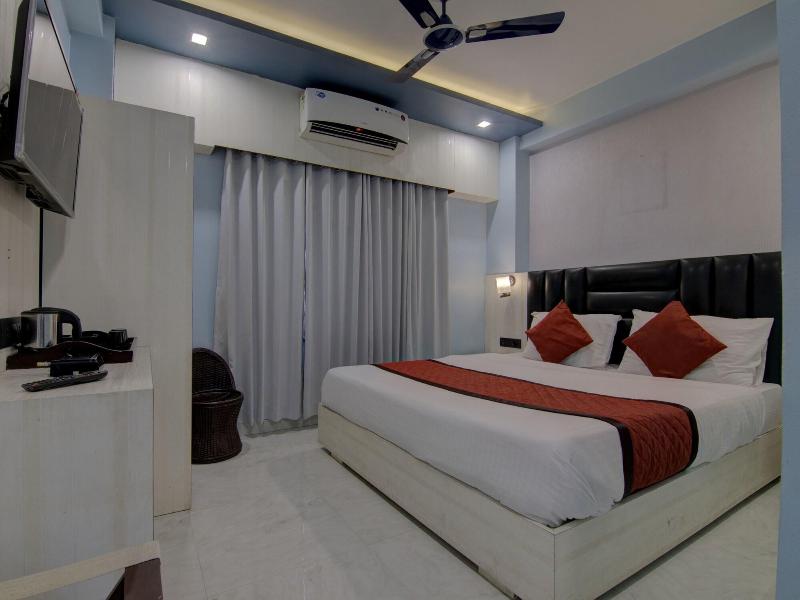 Treebo Trend Venkatesh Regency image