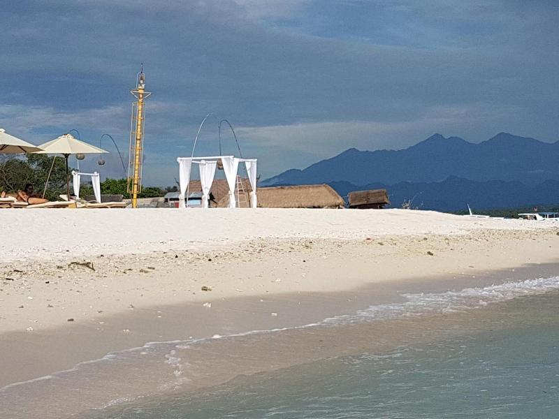 Hoomea Private Pool Villas image