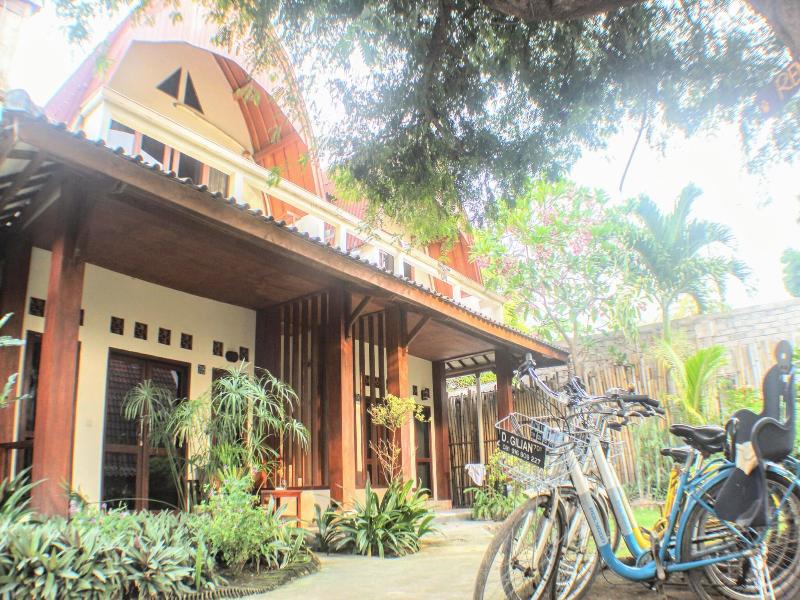 D'Gilian Bungalow image