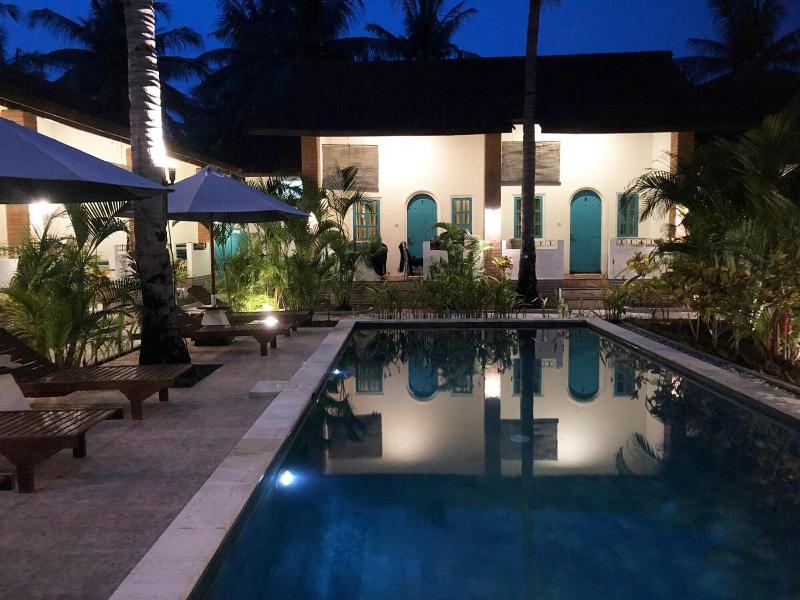 White Coconut Cottage image