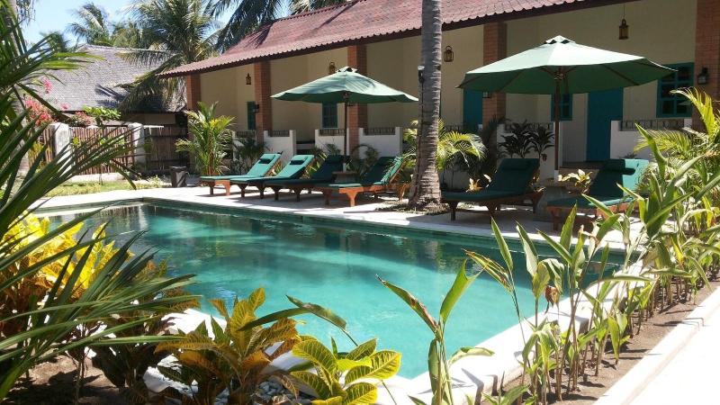 White Coconut Cottage image