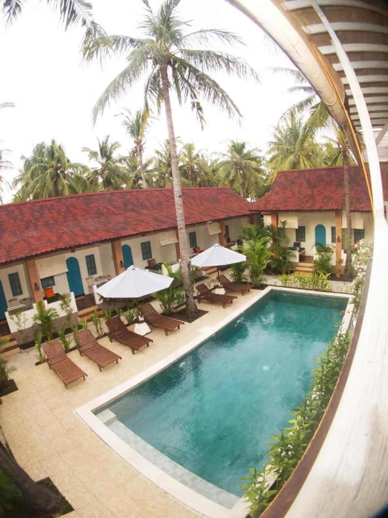 White Coconut Cottage image