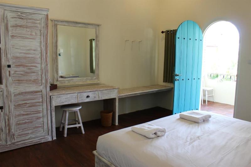 White Coconut Cottage image