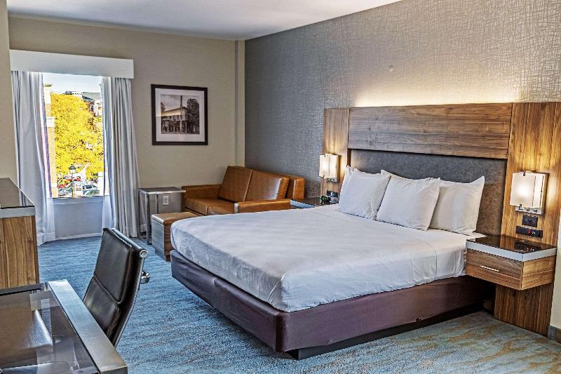 The Penn Stroud Hotel Ascend Collection image