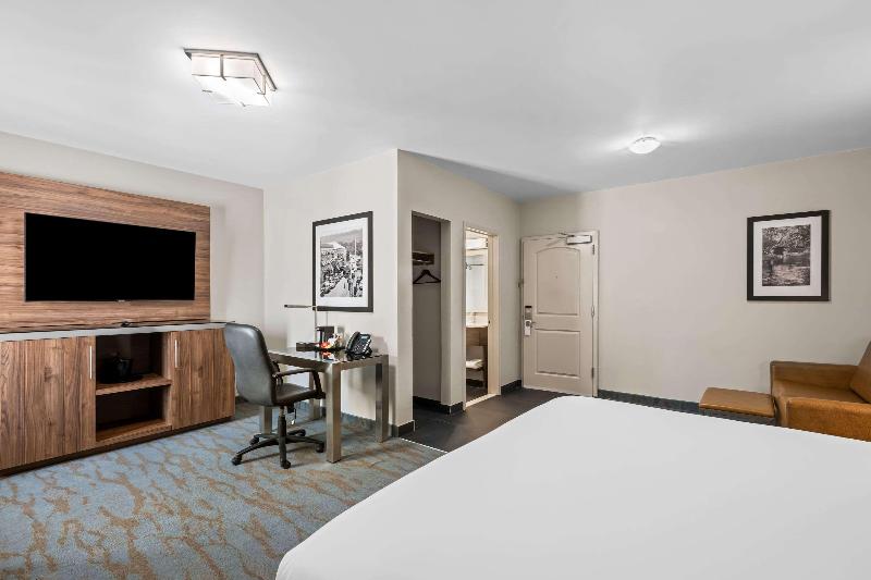 The Penn Stroud Hotel Ascend Collection image