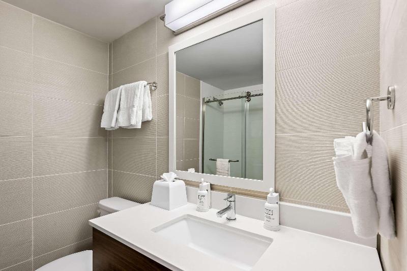The Penn Stroud Hotel Ascend Collection image