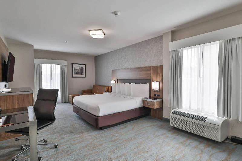The Penn Stroud Hotel Ascend Collection image
