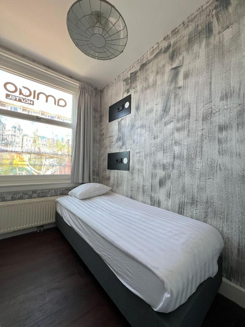 Amigo Budget Hostel image
