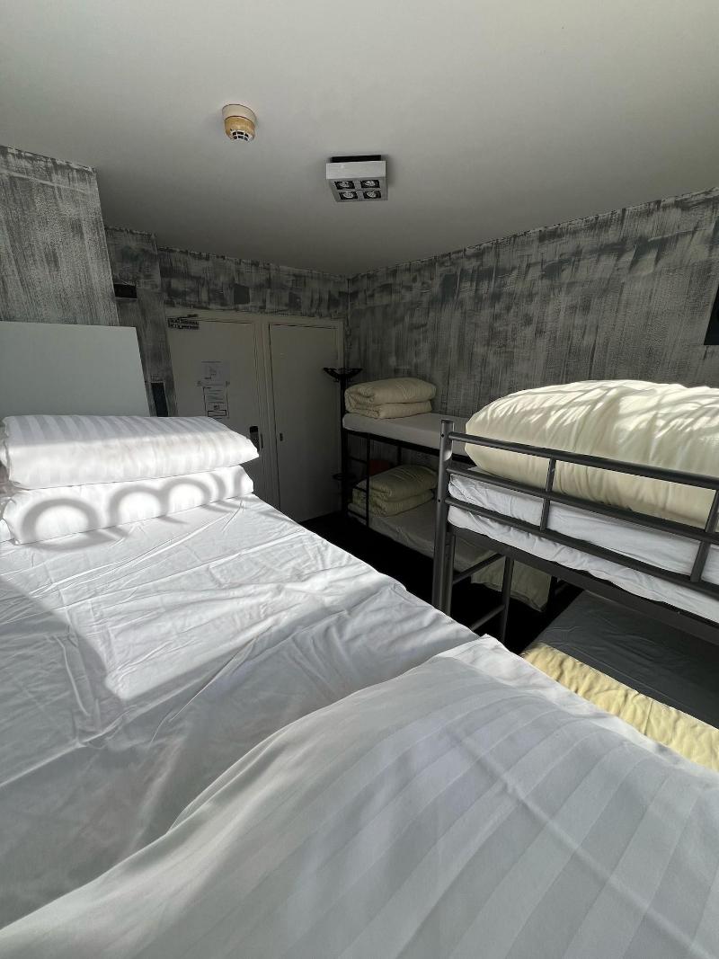 Amigo Budget Hostel image